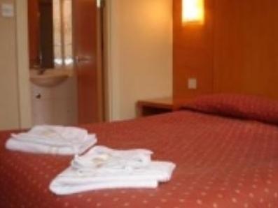 Berkeley Court Hotel London Bilik gambar